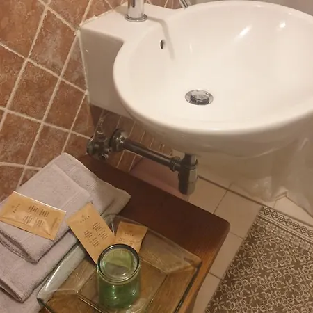 Helga's House- Finestra Sul Borgo 3*